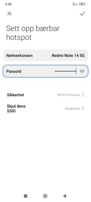 Skriv inn et Wi-Fi hotspot-passord på minst 8 tegn og velg Lagre