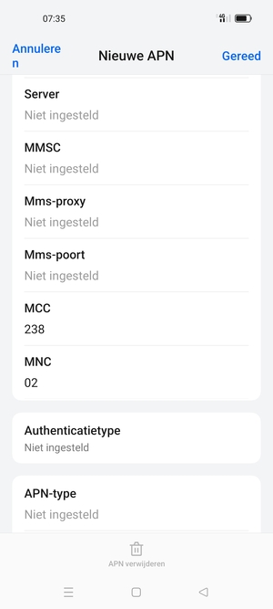 Scroll naar beneden en voer mms-gegevens in