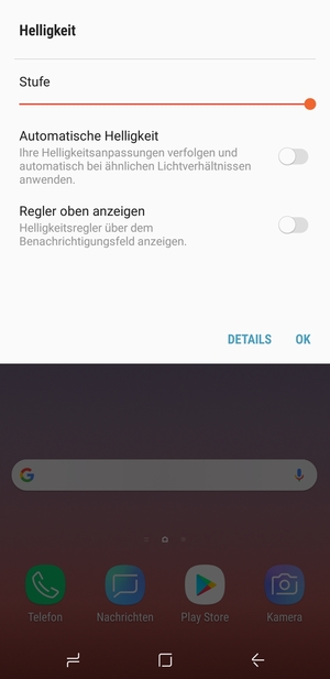Schalten Sie Automatische Helligkeit ein und wählen Sie OK