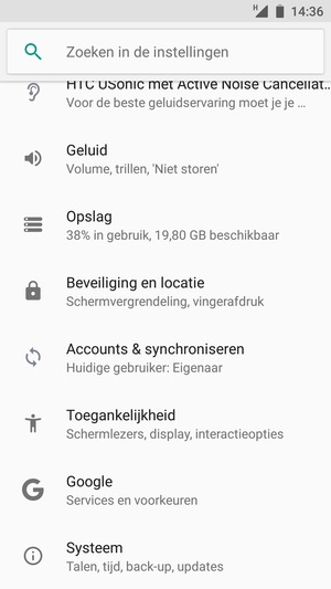 Scroll naar en selecteer Beveiliging en locatie