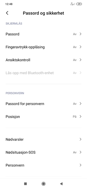 For å aktivere skjermlåsen, gå til Passord og sikkerhet-menyen og velg Passord