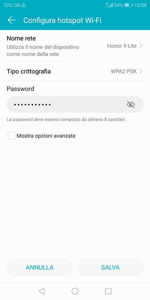 Inserisci una password dell'hotspot Wi-Fi di almeno 8 caratteri e seleziona SALVA