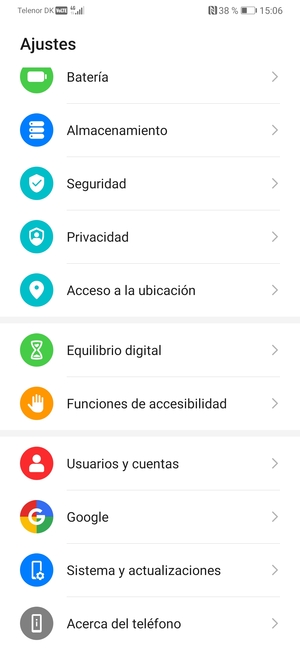 Desplácese y seleccione Sistema y actualizaciones