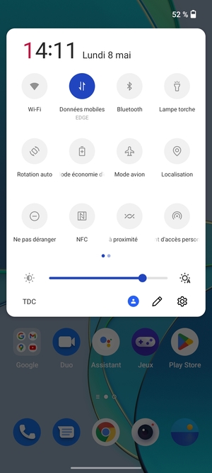 Sélectionnez AUTO