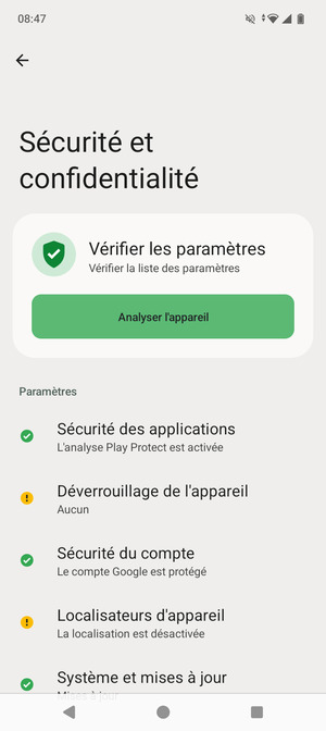 Pour activer votre écran de verrouillage, allez dans le menu Sécurité et confidentialité et sélectionnez Déverrouillage de l'appareil