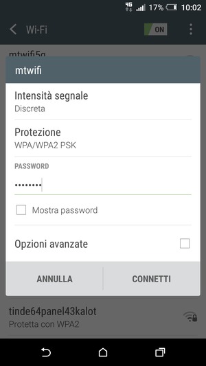 Inserisci la password del Wi-Fi e seleziona CONNETTI