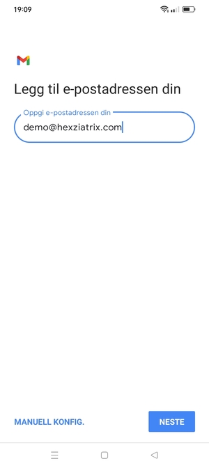 Skriv inn e-postadresse og velg NESTE