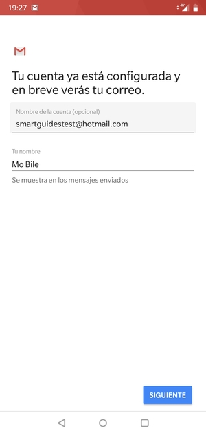 Déle a su cuenta un nombre y escriba su nombre. Seleccione SIGUIENTE