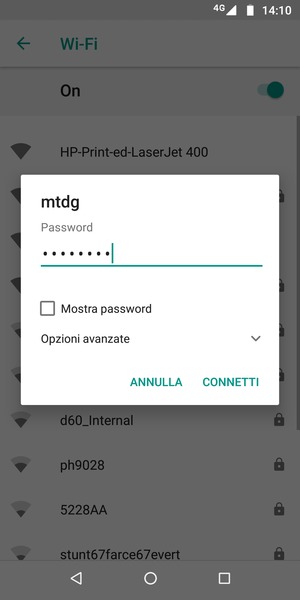 Inserisci la password del Wi-Fi e seleziona CONNETTI