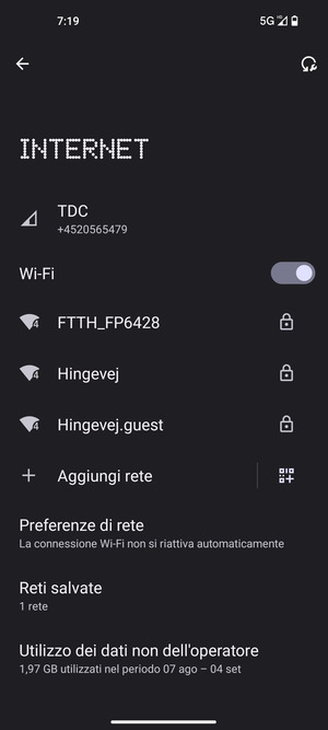 Seleziona la rete wireless a cui desideri connetterti
