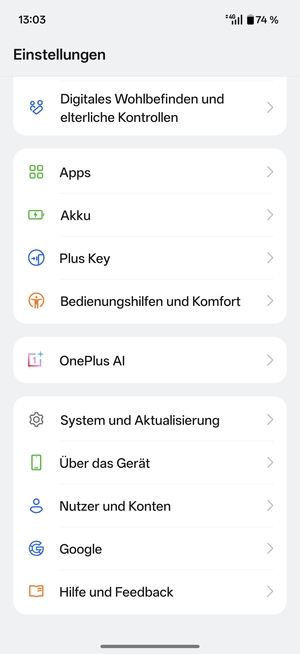 Scrollen Sie und wählen Sie Nutzer und Konten