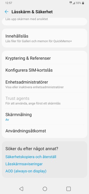 För att byta PIN för SIM-kortet, scrolla till och välj Konfigurera SIM-kortslås