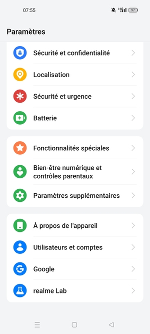 Faites défiler et sélectionnez À propos de l'appareil