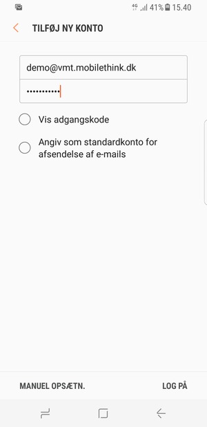 Indtast din e-mailadresse og adgangskode. Vælg LOG PÅ