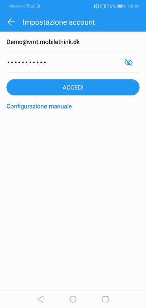Inserisci il tuo indirizzo email e password. Seleziona ACCEDI