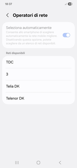 Seleziona un operatore di rete dall'elenco