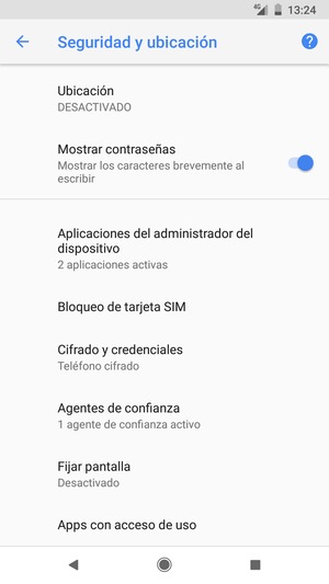 Desplácese y seleccione Bloqueo de tarjeta SIM