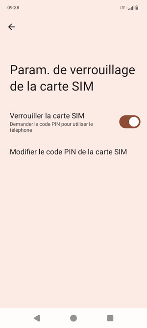 Sélectionnez Modifier le code PIN de la carte SIM