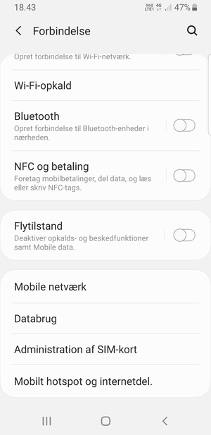 Scroll til og vælg Mobile netværk