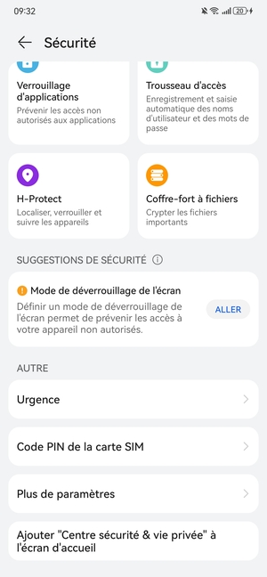 Faites défiler et sélectionnez Code PIN de la carte SIM