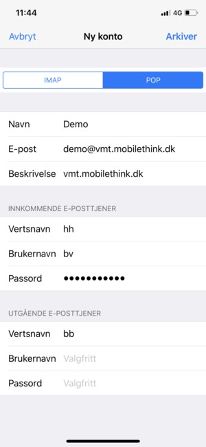Skriv inn e-postinformasjon for UTGÅENDE E-POSTTJENER og velg Arkiver