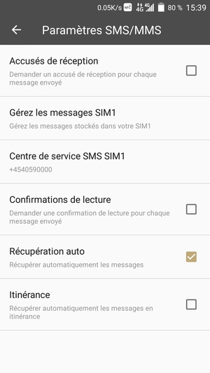 Sélectionnez Centre de service SMS SIM