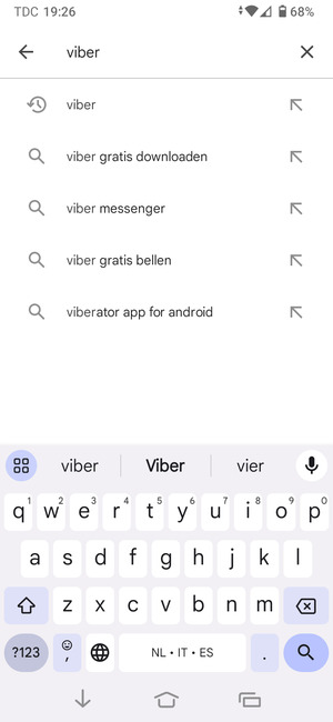 Voer de app-naam in en selecteer Zoeken