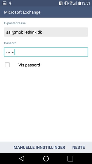 Skriv inn e-postadresse og passord. Velg NESTE