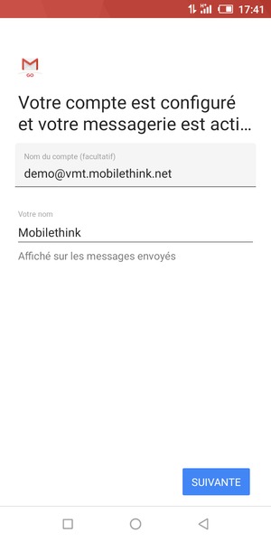 Donnez un nom à votre compte et saisissez votre nom. Sélectionnez SUIVANTE