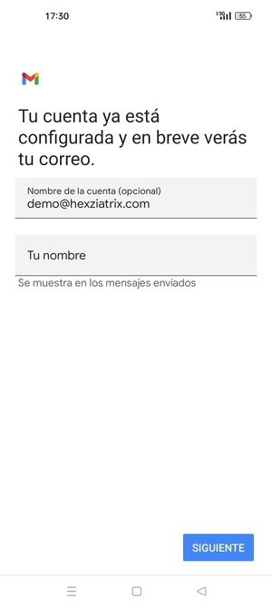 Déle a su cuenta un nombre y escriba su nombre. Seleccione SIGUIENTE