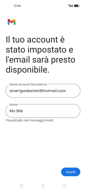 Scegli un nome per il tuo account e inserisci il tuo nome. Seleziona Avanti