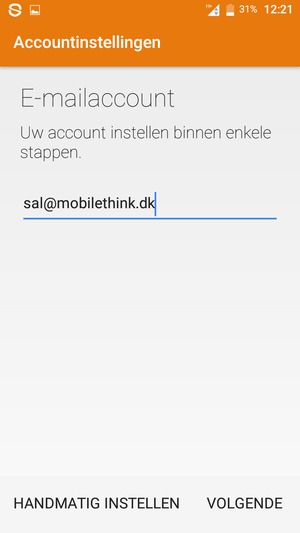 Voer uw e-mailadres in en selecteer VOLGENDE