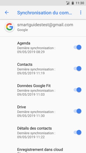 Assurez-vous que Contacts est sélectionné