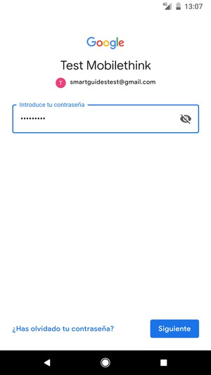 Introduzca su Contraseña y seleccione Siguiente