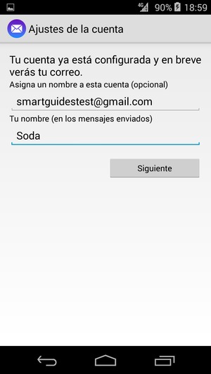 Déle a su cuenta un nombre y escriba su nombre. Seleccione Siguiente