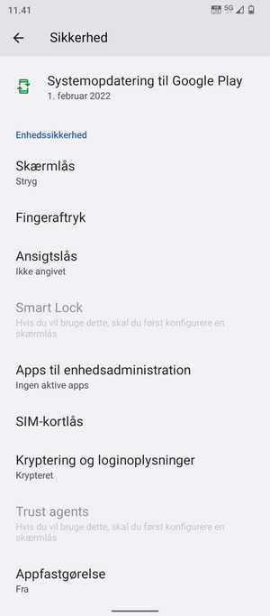 For at ændre PIN-koden til sim-kortet, scroll til og vælg SIM-kortlås
