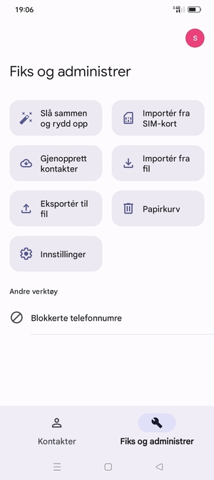 Velg Importér fra SIM-kort