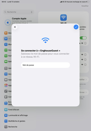 Saisissez le mot de passe du Wi-Fi et sélectionnez Se connecter