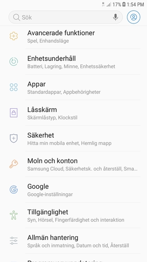 Scrolla till och välj Moln och konton
