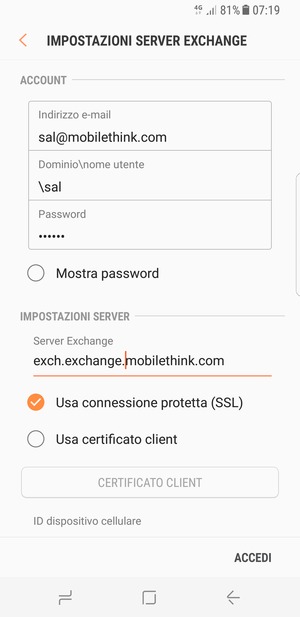 Inserisci Nome utente e l'indirizzo del server Exchange. Seleziona ACCEDI