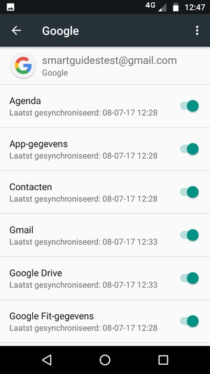Zorg ervoor dat Contacten geselecteerd is