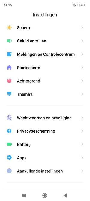 Scroll naar en selecteer Wachtwoorden en beveiliging