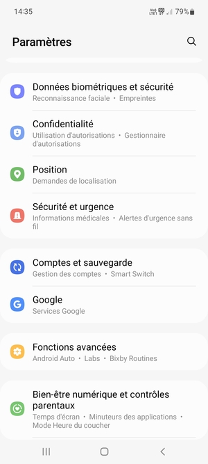 Faites défiler et sélectionnez Comptes et sauvegarde