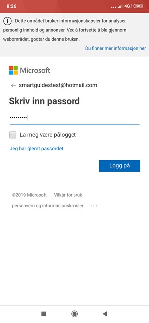 Skriv inn Hotmail passord og velg Logg på