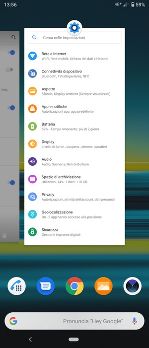 Scorri verso l'alto le app per chiuderle. Ciò ti farà risparmiare batteria.