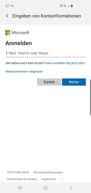 Geben Sie Ihre Hotmail Adresse ein und wählen Sie Weiter
