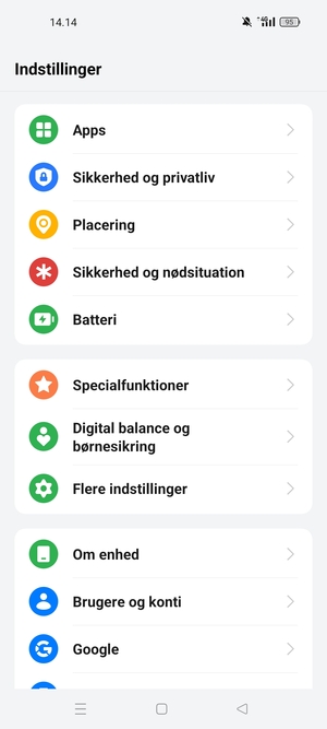 Scroll til og vælg Sikkerhed og privatliv