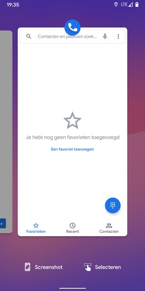 Veeg apps naar boven om ze te sluiten