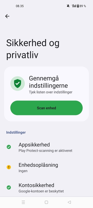 For at aktivere din skærmlås, gå til menuen Sikkerhed og privatliv og vælg Enhedsoplåsning