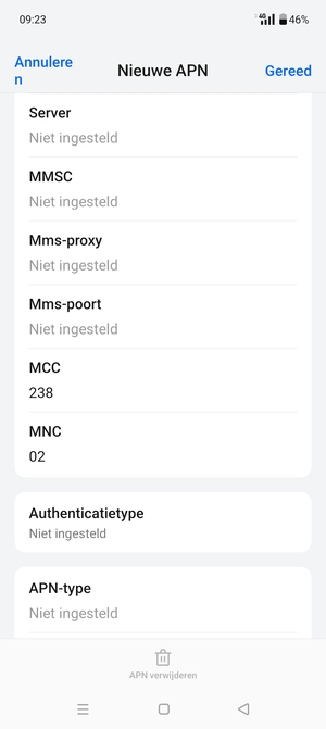 Scroll naar beneden en voer mms-gegevens in